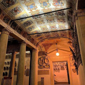 Palazzo Del Bo, Entrance
